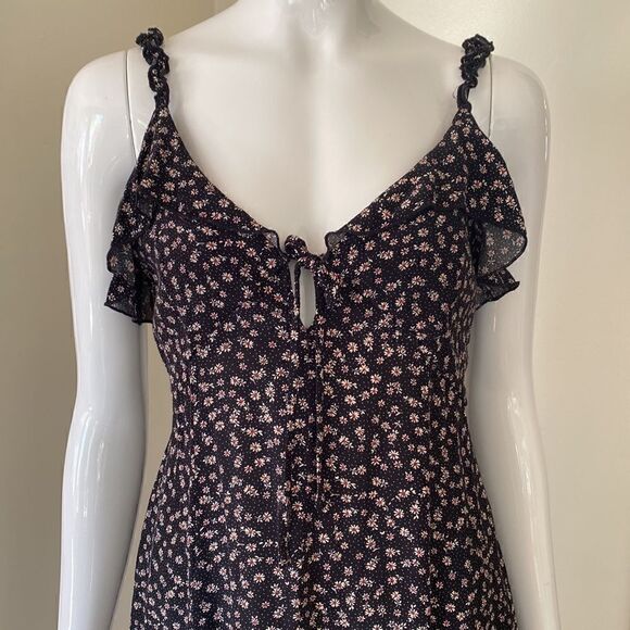 Urban Outfitters Dress Forum Black Mini Daisy Print Ditsy Dress Size Small - Picture 3 of 10